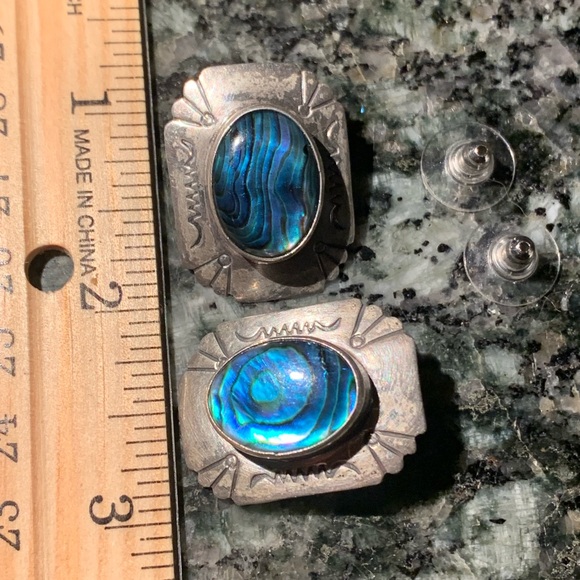 Vintage Native American Abalone Earrings - Picture 3 of 4